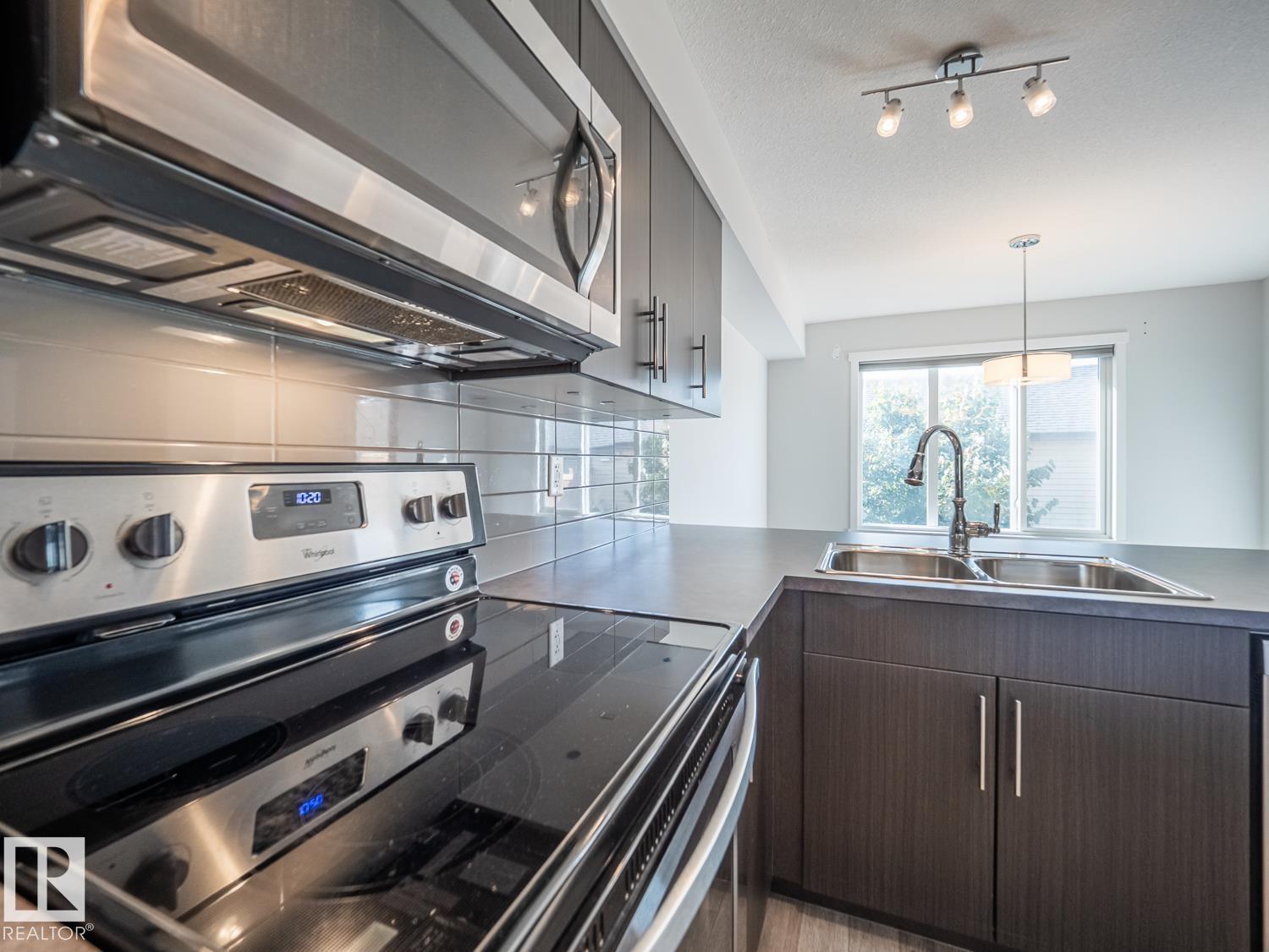 2211 16 AV NW - 15