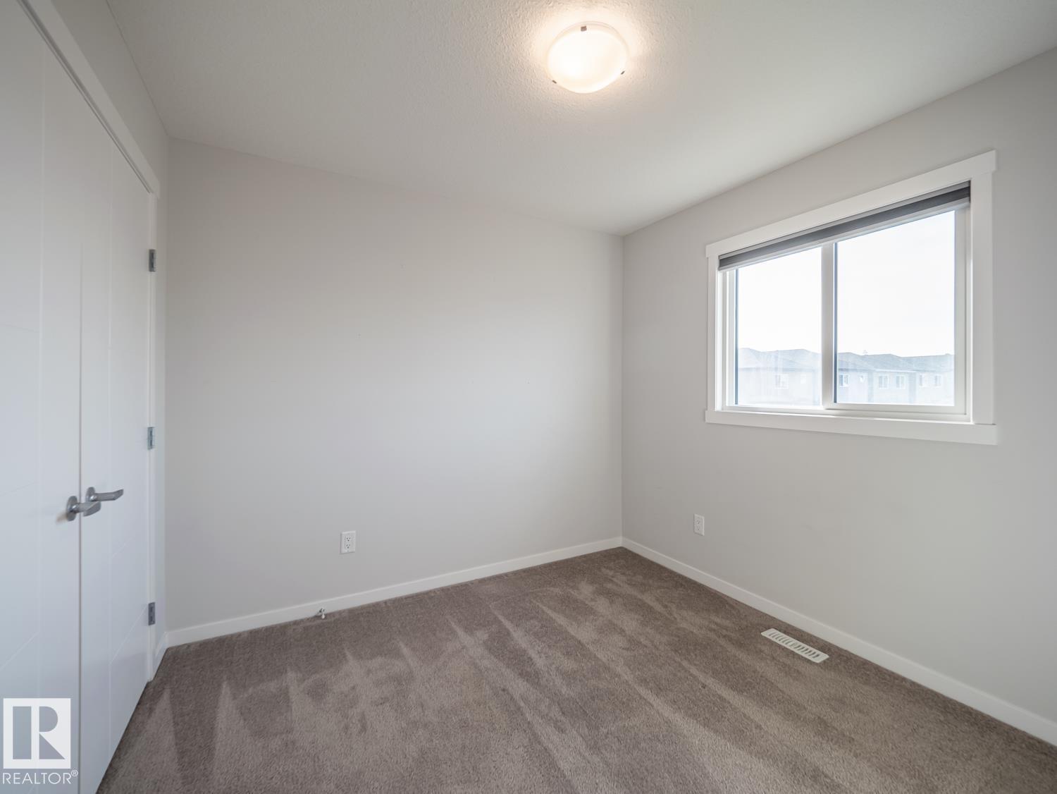 2211 16 AV NW - 31