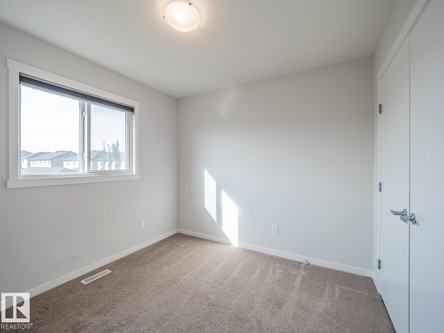 2211 16 AV NW - 27