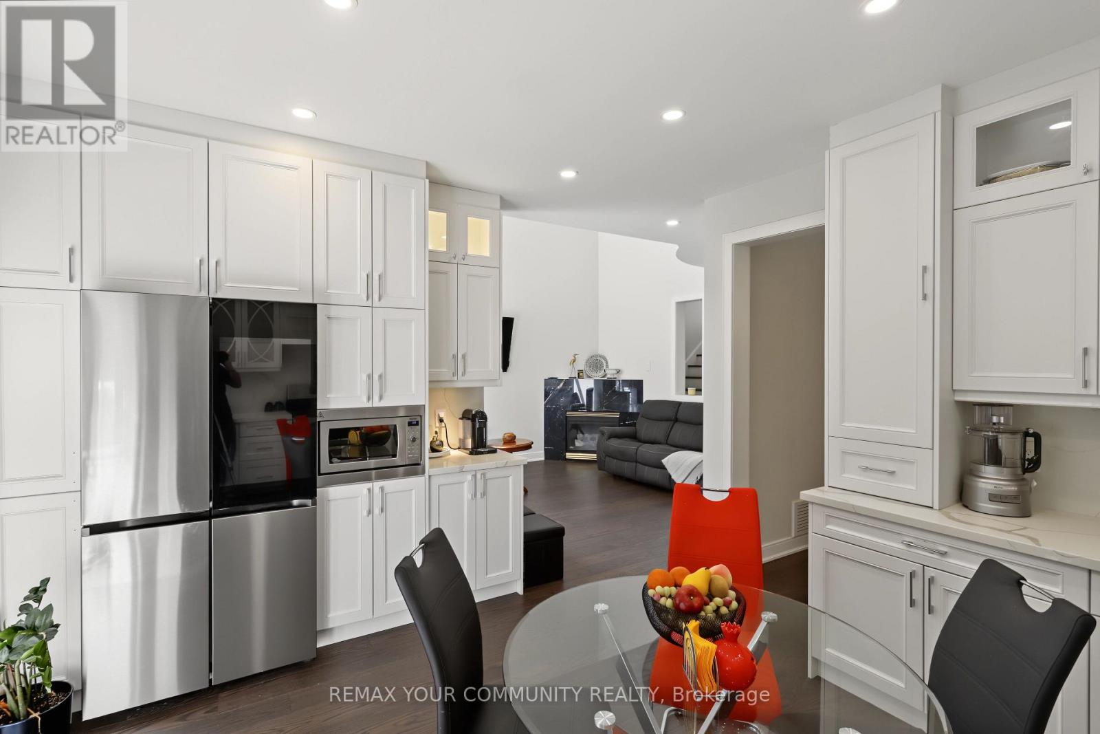 21 ENGLISH OAK DRIVE - 9