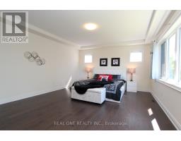 108 Silk Twist Drive, East Gwillimbury, ON L9N0W4 Photo 16