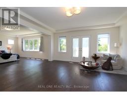 108 Silk Twist Drive, East Gwillimbury, ON L9N0W4 Photo 24