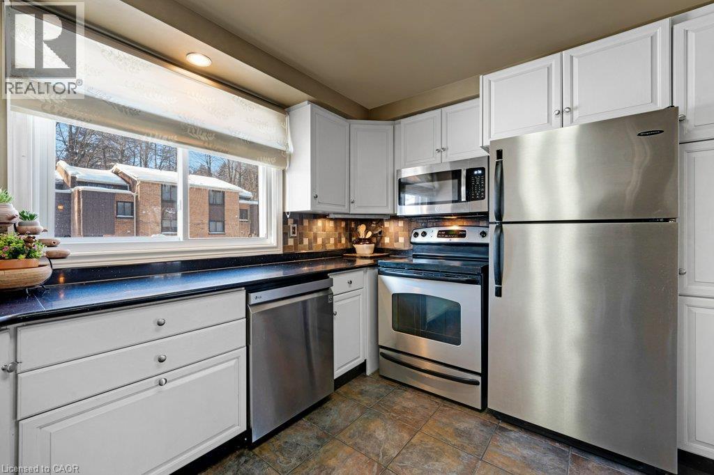 #23 220 SALISBURY Avenue - 16