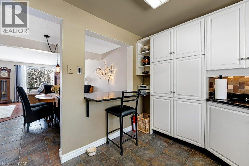 #23 220 SALISBURY Avenue - 14