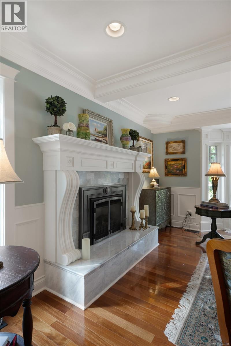 2773 Arbutus Rd - Image 8