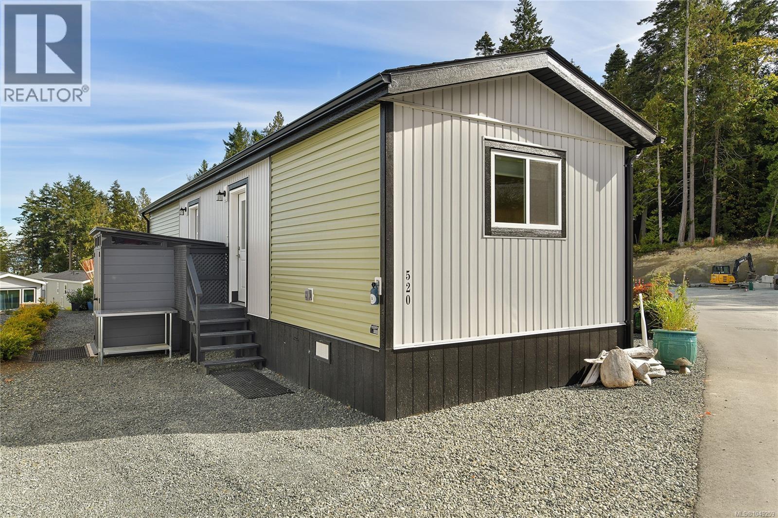 520 747 Old Place Rd, Central Saanich
