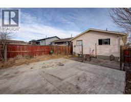 164 Faldale Close NE - photo 31