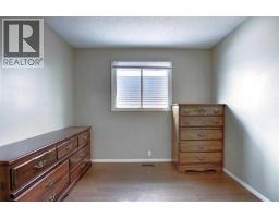164 Faldale Close NE - photo 11