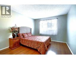 164 Faldale Close NE - photo 9