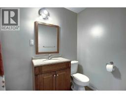 164 Faldale Close NE - photo 15