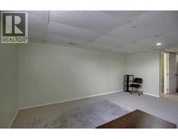 164 Faldale Close NE - photo 43