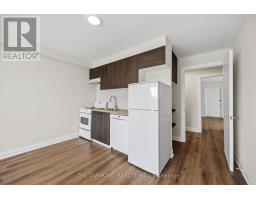 1958a Eglinton Avenue W, Toronto, ON M6E2J8 Photo 17