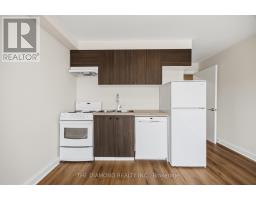 1958a Eglinton Avenue W, Toronto, ON M6E2J8 Photo 19