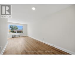 1958a Eglinton Avenue W, Toronto, ON M6E2J8 Photo 22