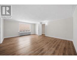 1958a Eglinton Avenue W, Toronto, ON M6E2J8 Photo 29