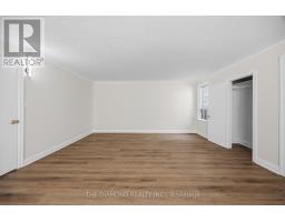 1958a Eglinton Avenue W, Toronto, ON M6E2J8 Photo 31