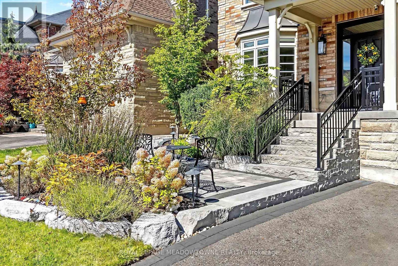 288 EATON STREET - 4