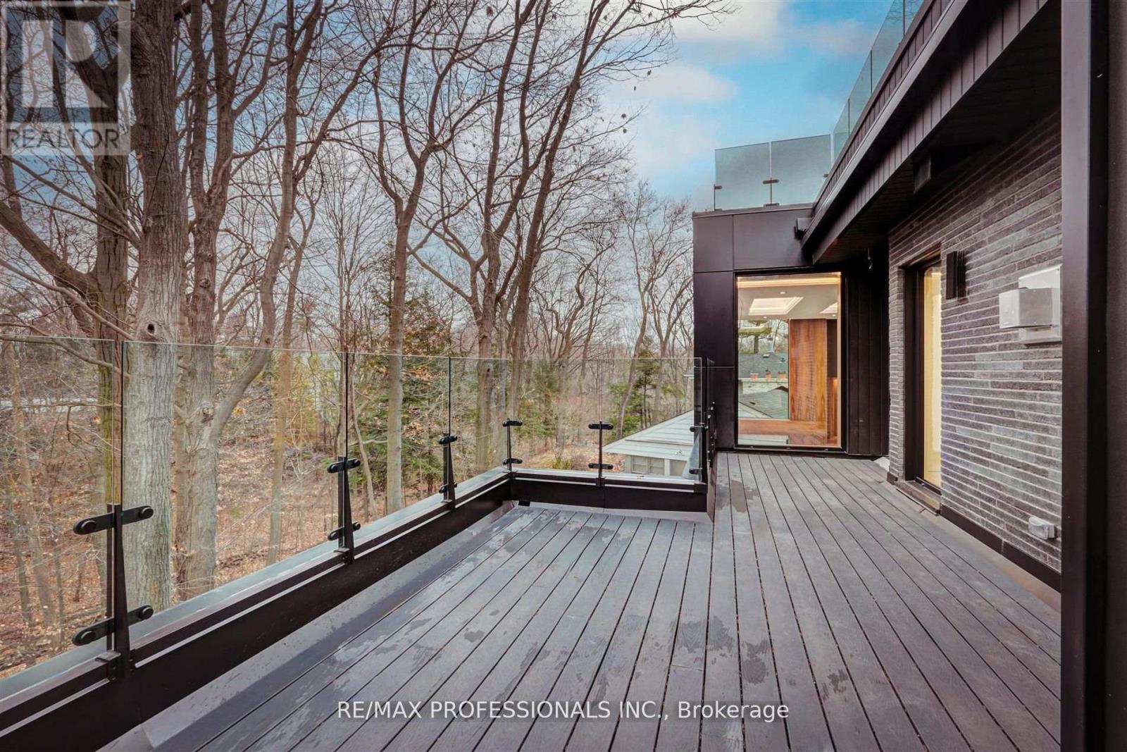 91 VALECREST DRIVE - 22