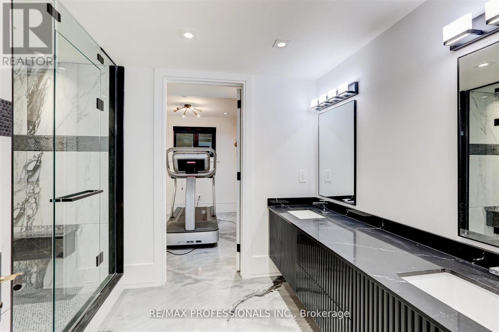 91 VALECREST DRIVE - 31