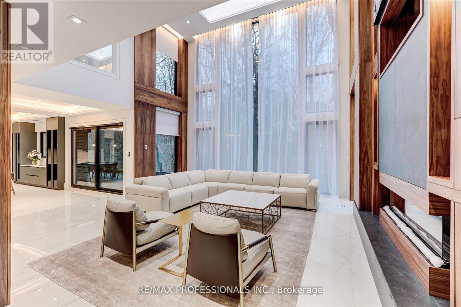 91 VALECREST DRIVE - 6