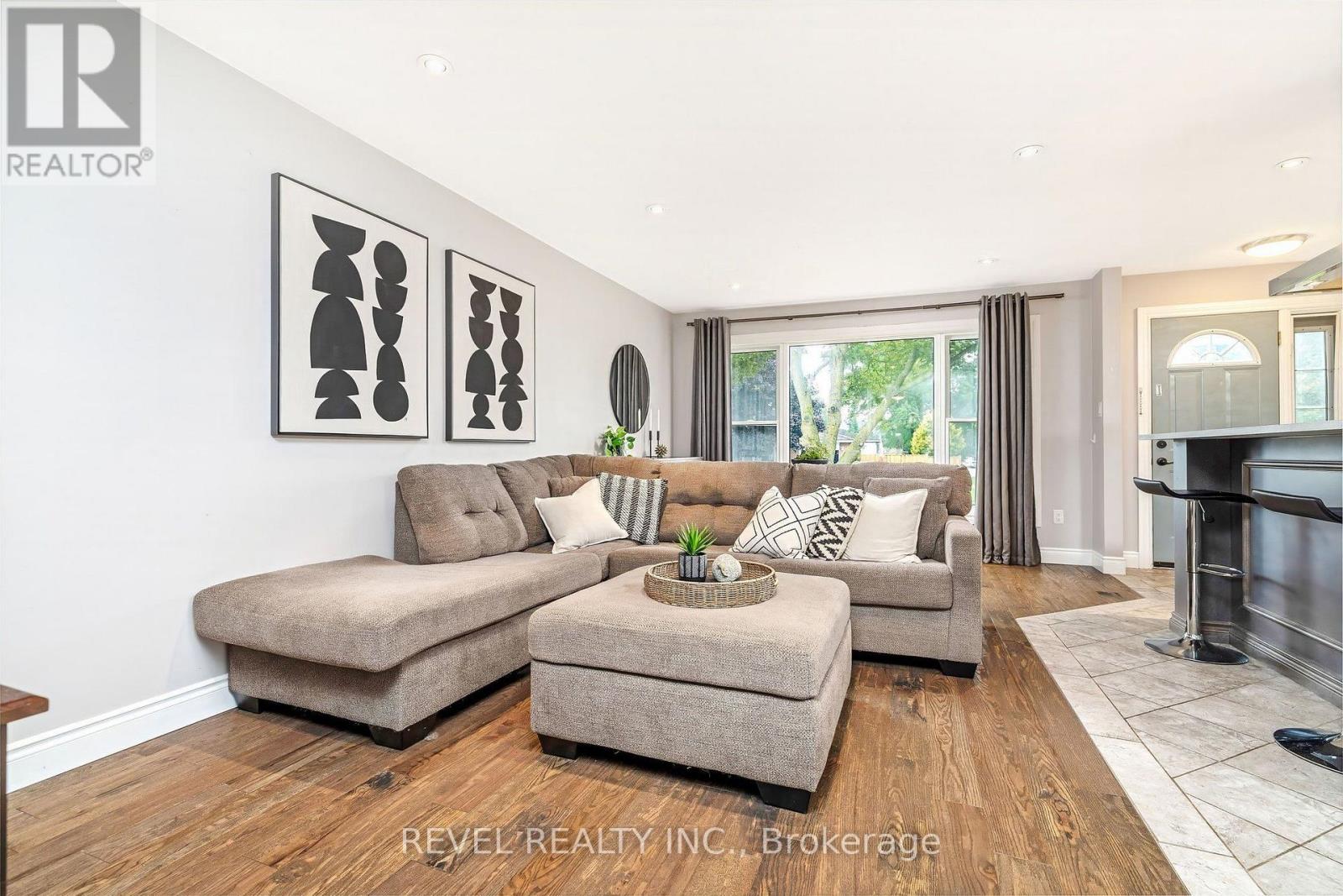 194 HAHN AVENUE - 12