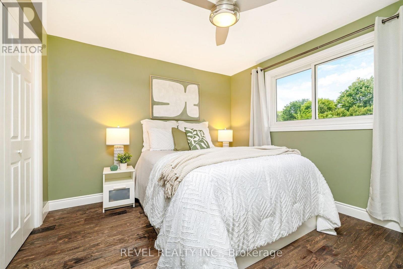 194 HAHN AVENUE - 17