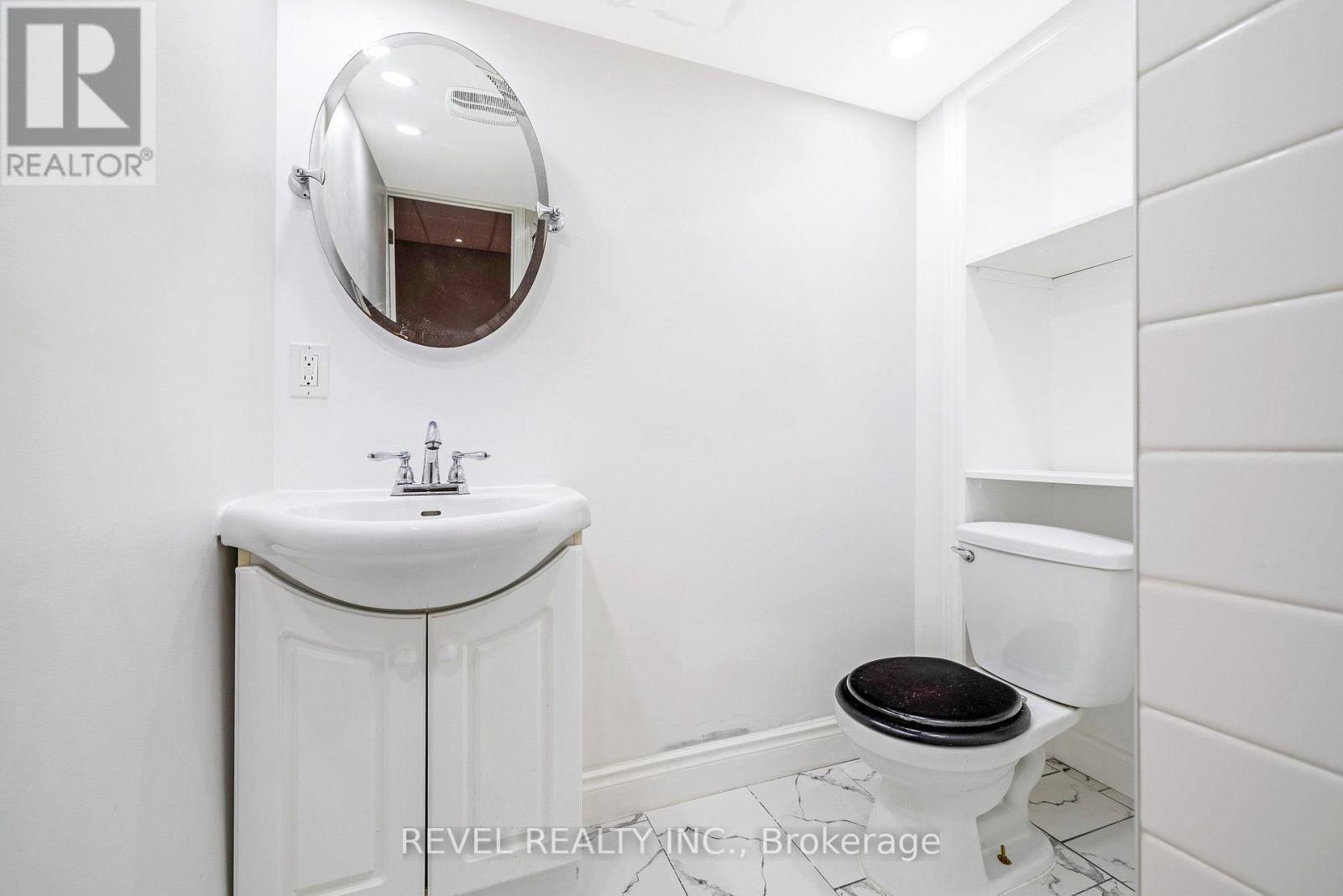194 HAHN AVENUE - 25