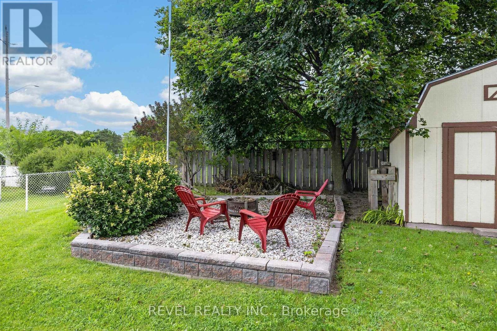194 HAHN AVENUE - 29
