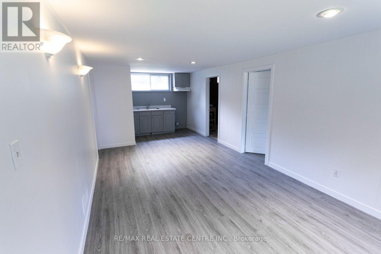 391 TAMARACK DRIVE - Image 14