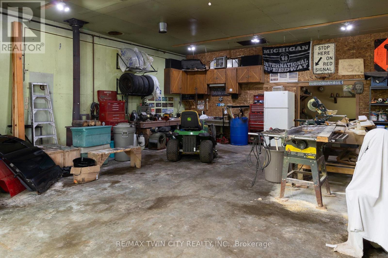 2605 WINDHAM EAST QUARTER LINE ROAD - 26