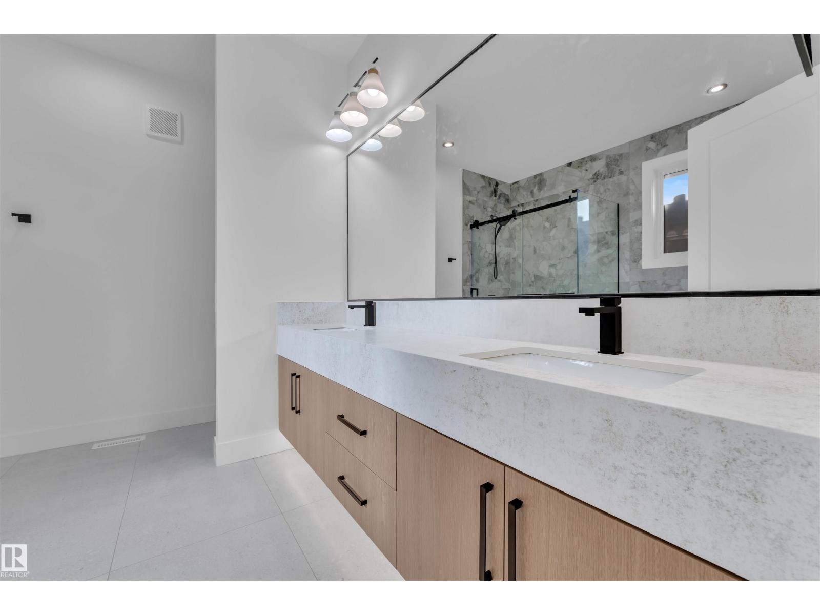 18628 130 ST NW - 36
