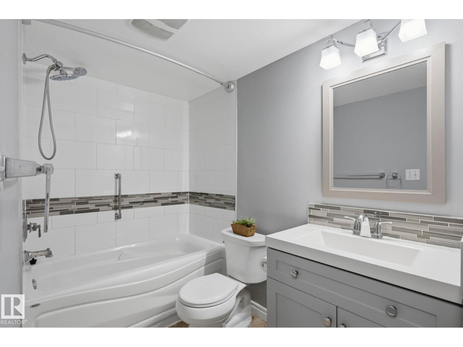 6431 180 ST NW - 18