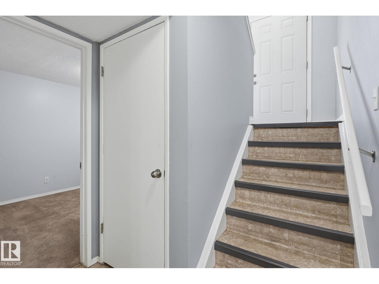6431 180 ST NW - 20