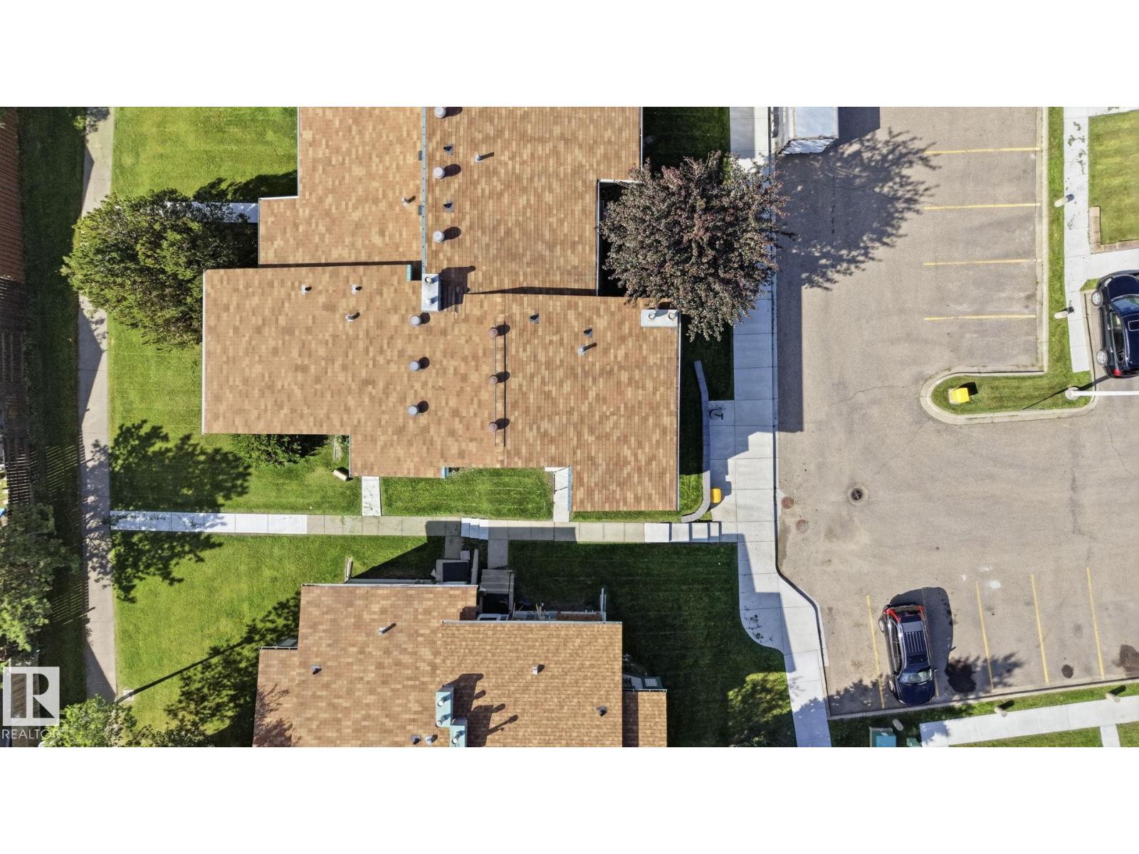 6431 180 ST NW - 26