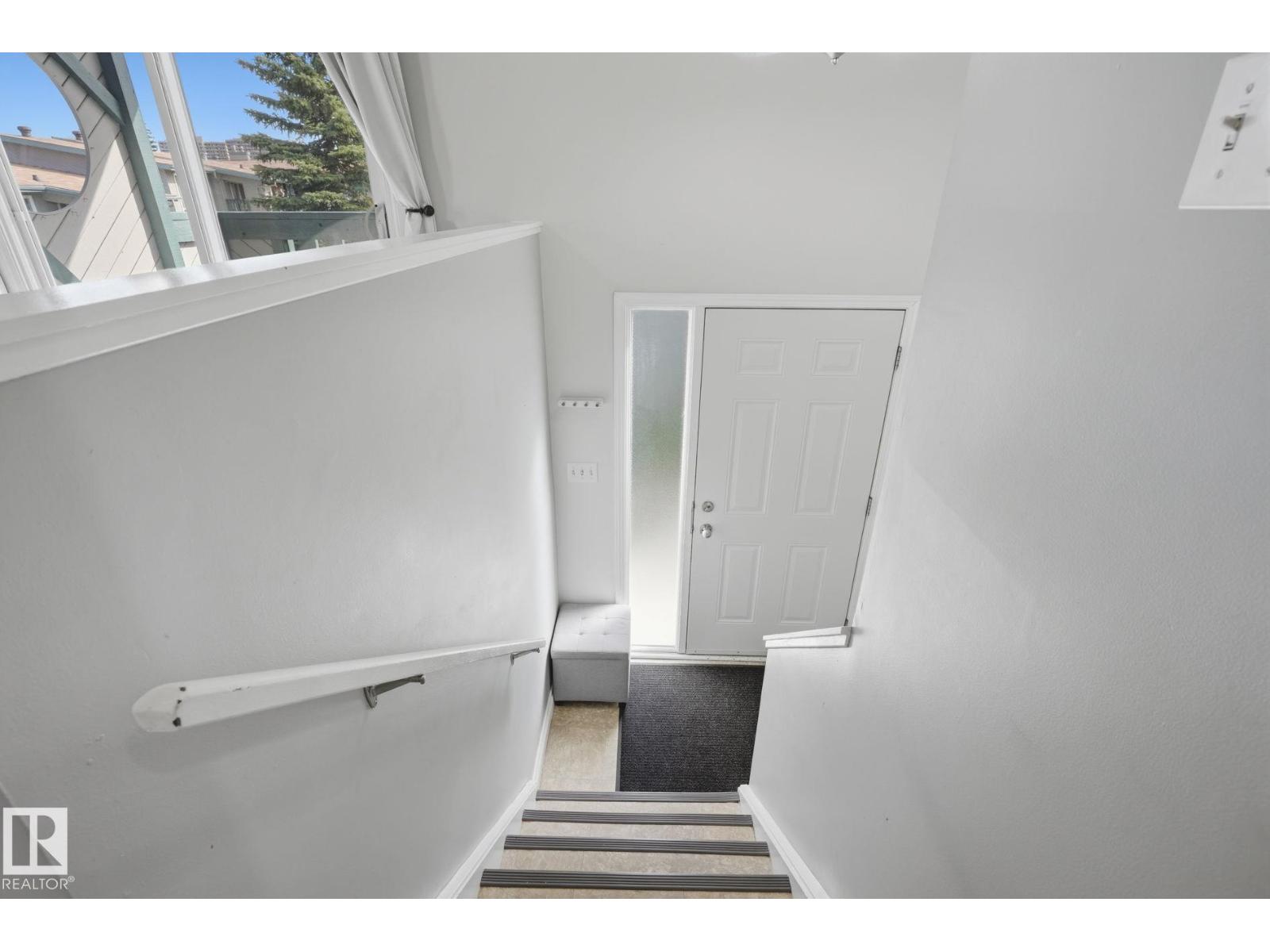 6431 180 ST NW - 4