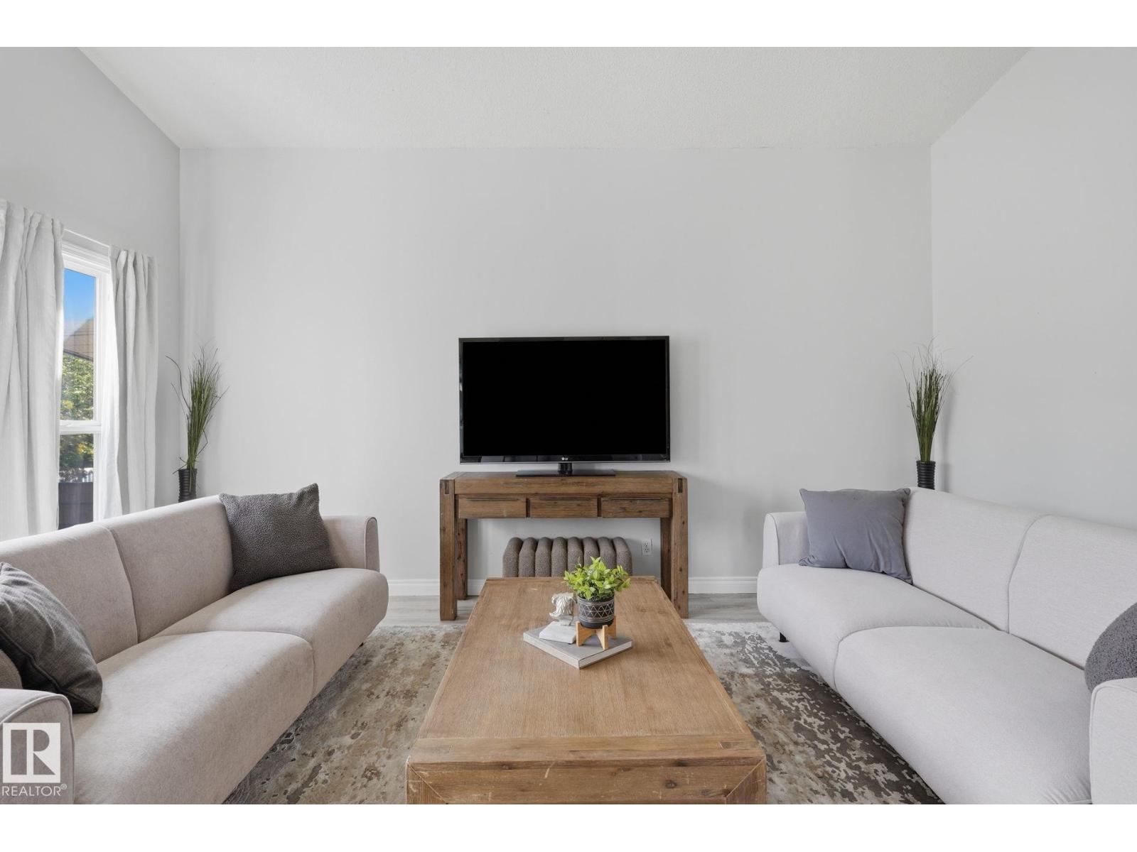 6431 180 ST NW - 5