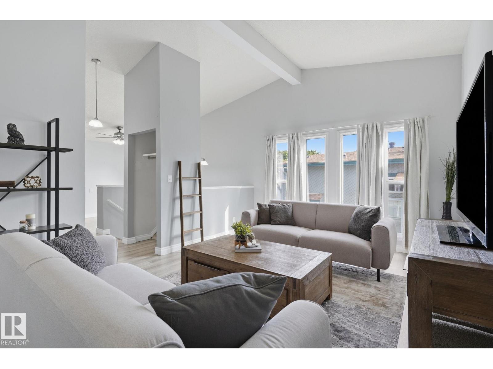 6431 180 ST NW - 6