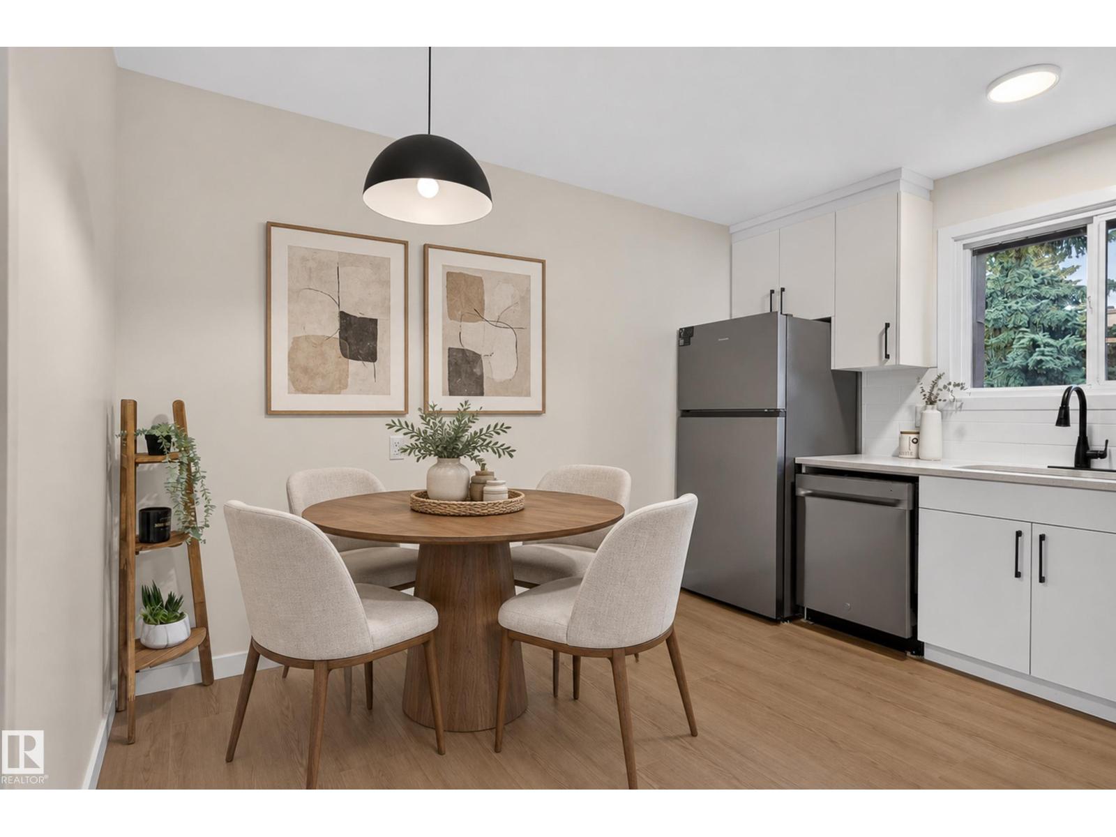 7117 180 ST NW - 16