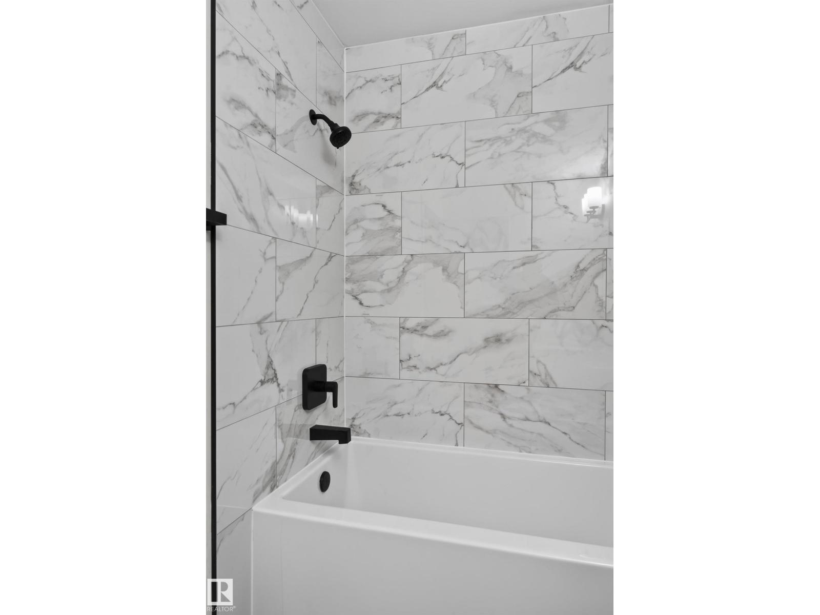 7117 180 ST NW - 31