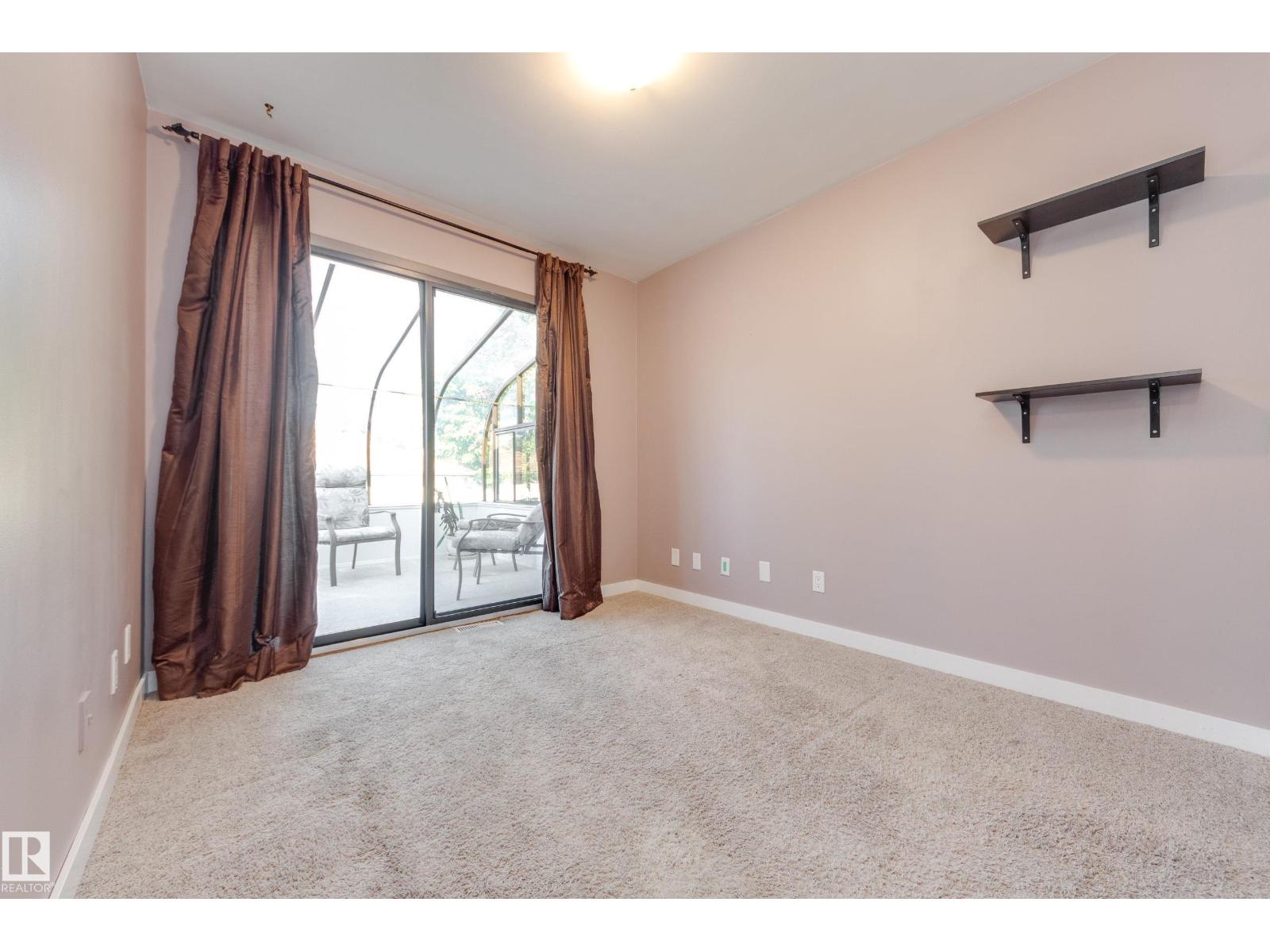 7312 82 ST NW - 16
