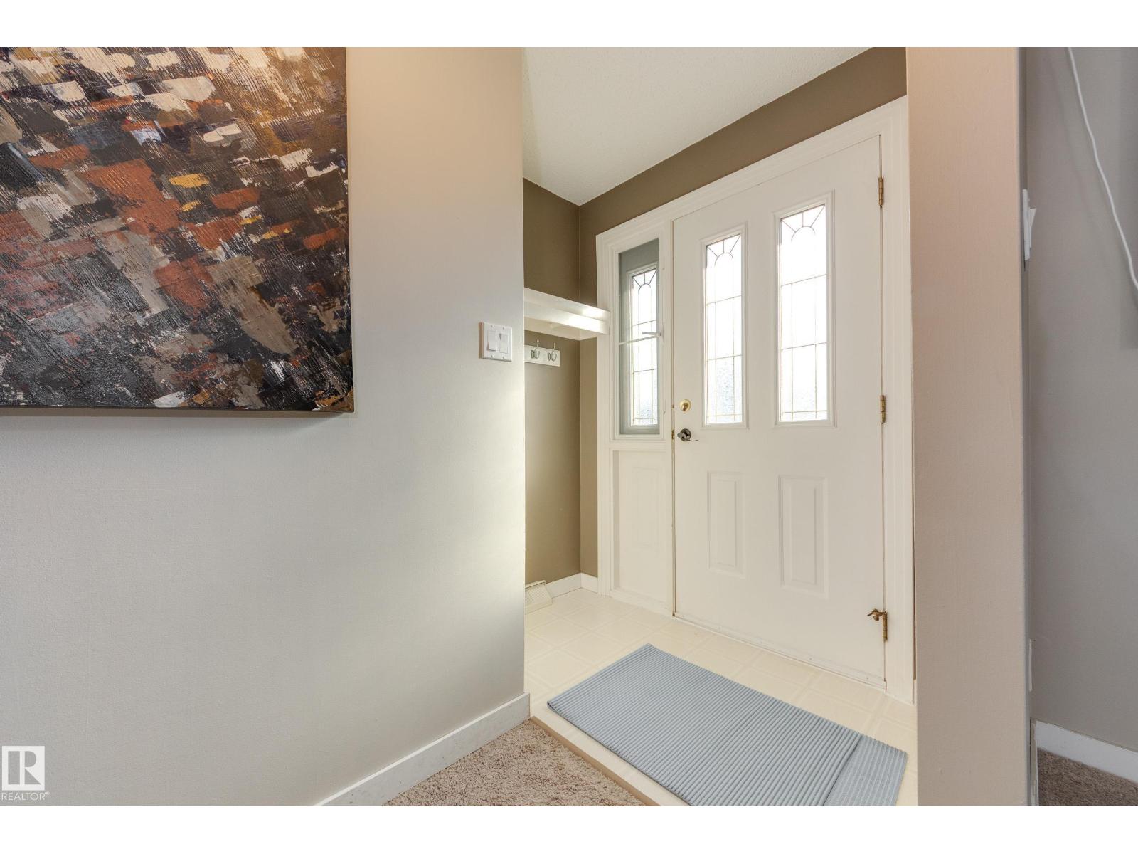 7312 82 ST NW - 2