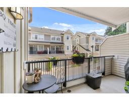 24 2925 King George Boulevard, Surrey, BC V4P1B8 Photo 11