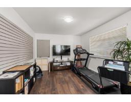 24 2925 King George Boulevard, Surrey, BC V4P1B8 Photo 33