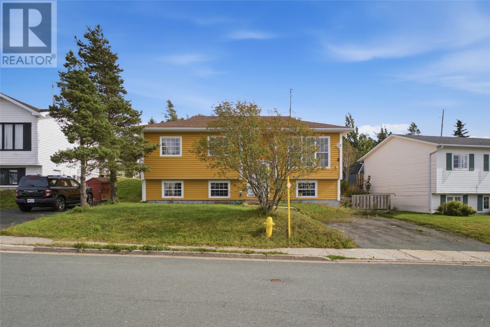 6 Fahey Street Extension, St. John's — photo 2