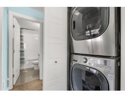 24 2925 King George Boulevard, Surrey, BC V4P1B8 Photo 36