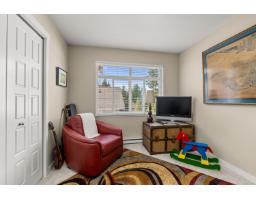 24 2925 King George Boulevard, Surrey, BC V4P1B8 Photo 35