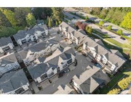 24 2925 King George Boulevard, Surrey, BC V4P1B8 Photo 38