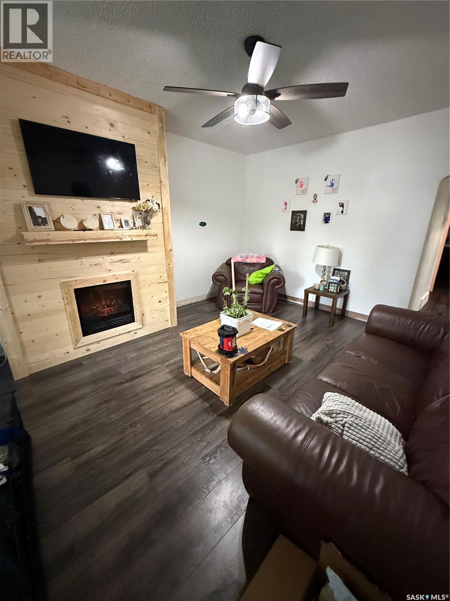 1452 99th STREET, North Battleford — photo 8