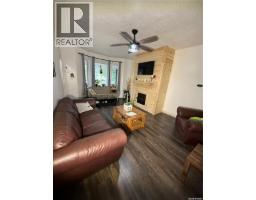 Laundry room - 1452 99th Street, North Battleford, SK S9A0R1 Photo 9