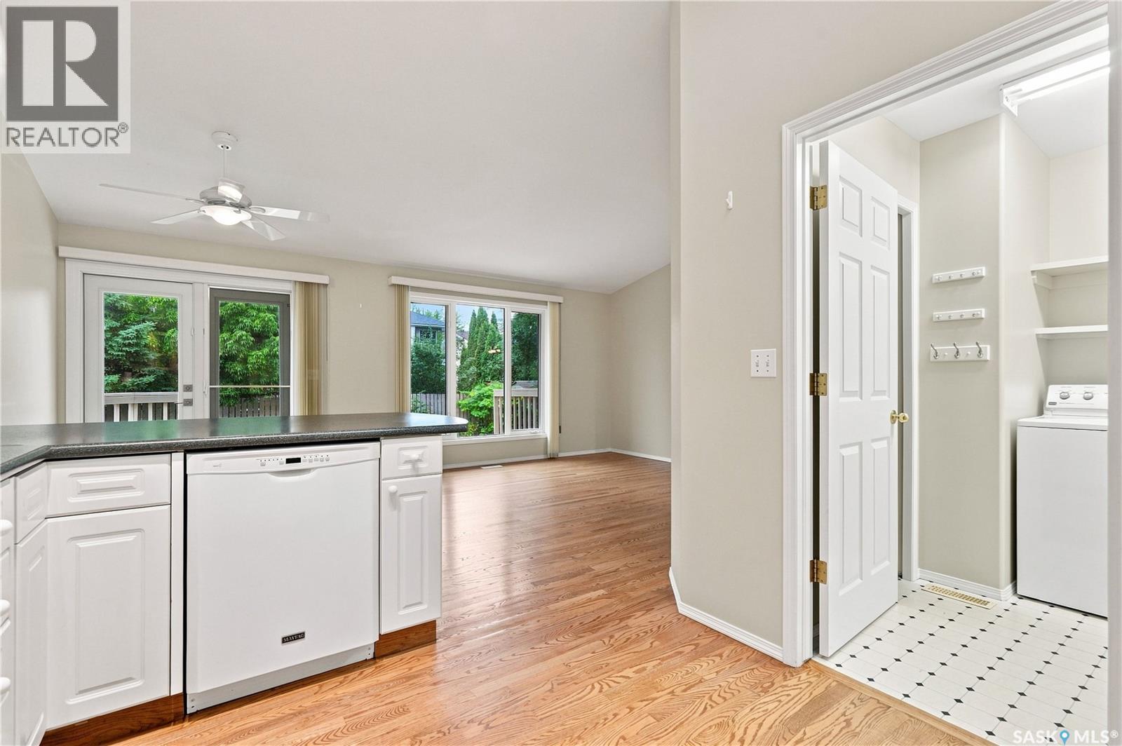 323 Garvie ROAD - 13
